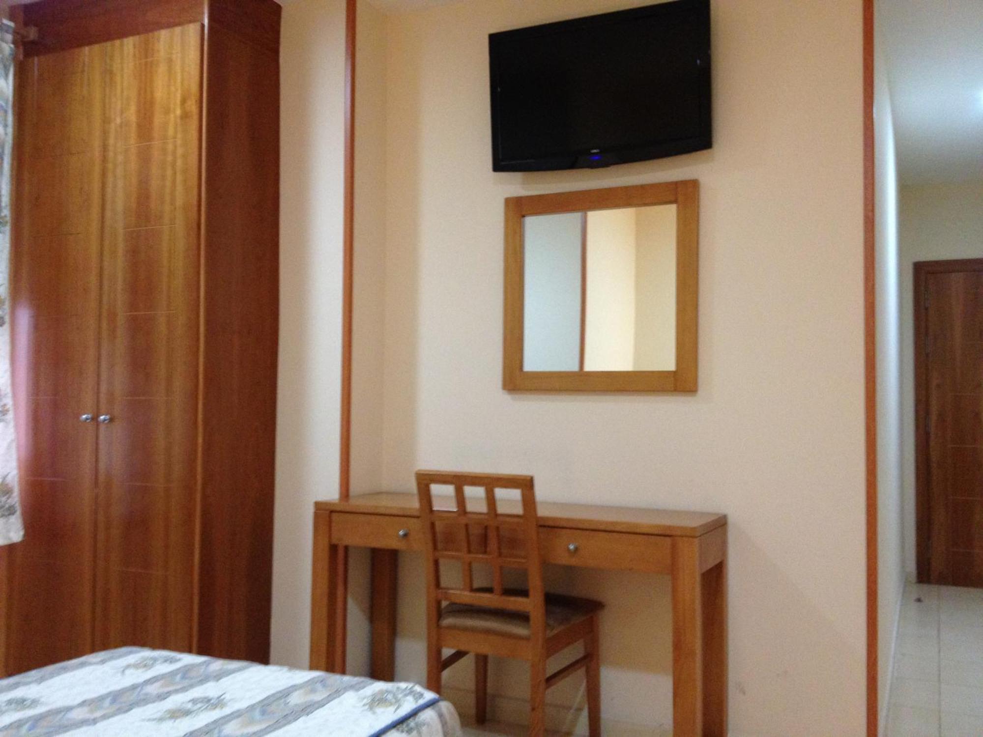 Hostal Aeropuerto — Fotos 1