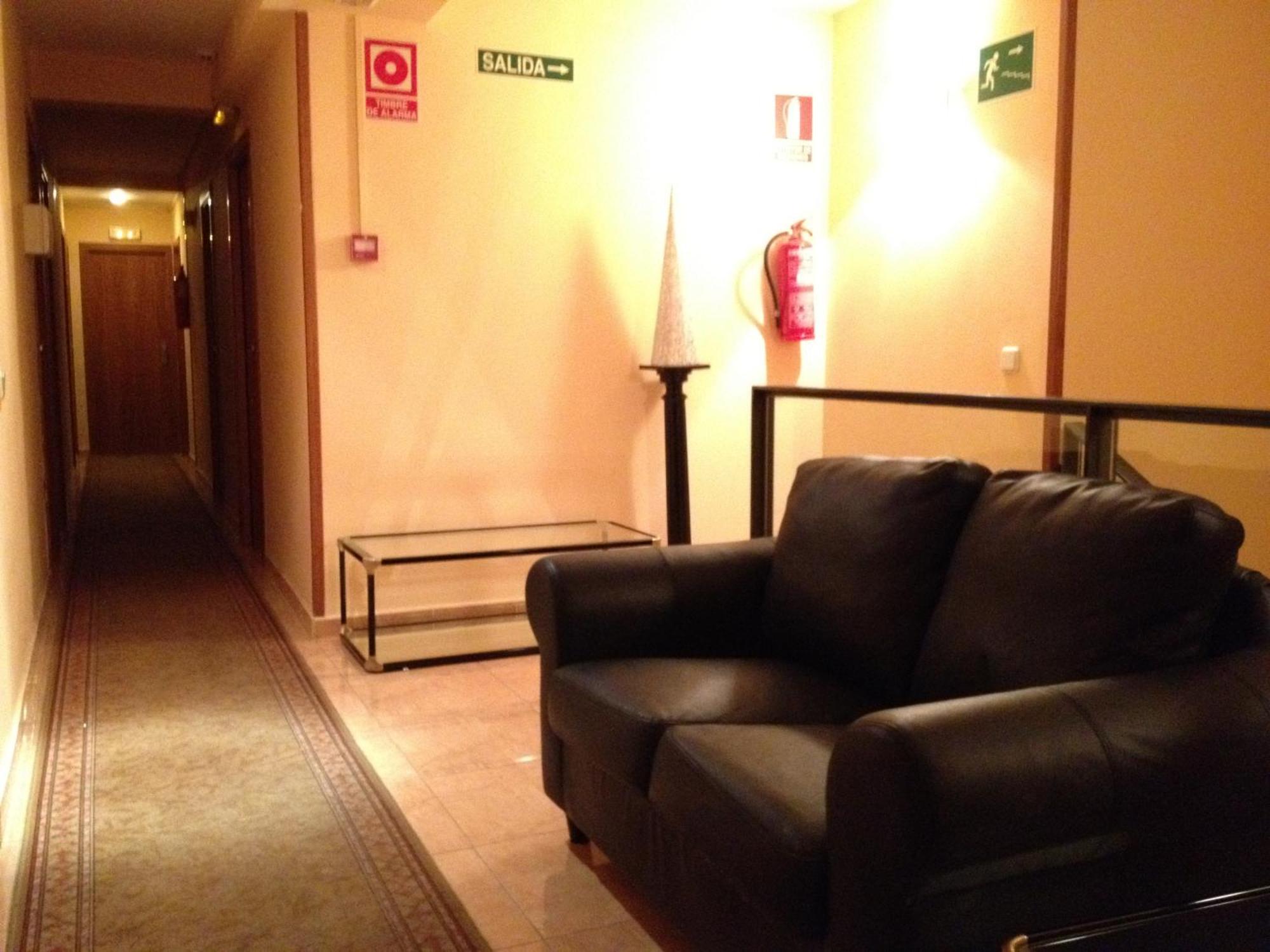 Hostal Aeropuerto, Madrid